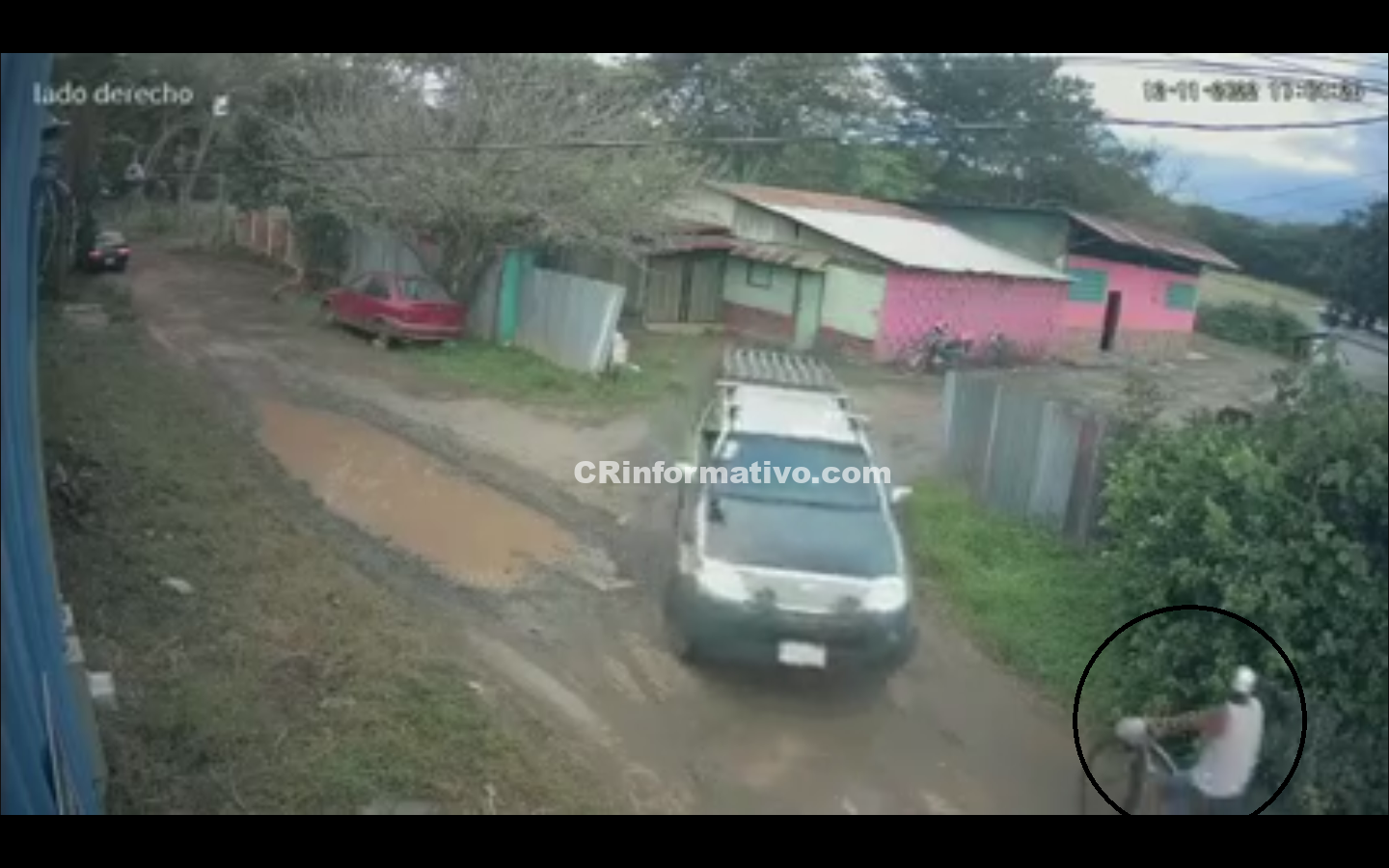 (Video) Conductor arrolla ciclista y se da a la fuga - CRinformativo.com