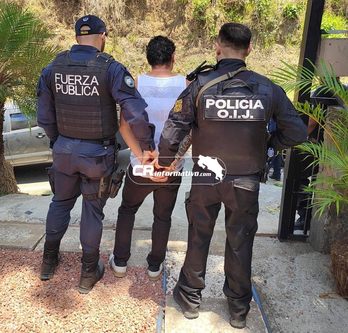 Autoridades allanan presunta venta de drogas y aprehenden a un ...